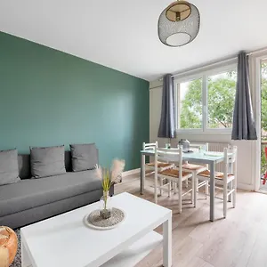 T3 Centre Avec Parking Gratuit Avec Balcons Appartement